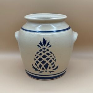 Vintage Olde Cape Cod Stoneware Ceramic Crock with Pineapple Motif 7.75”